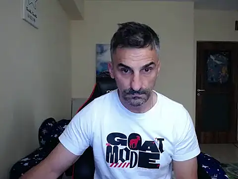 amydamarw online show from May 10, 2026, 5:55 am