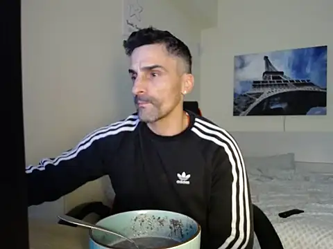 amydamarw online show from February 25, 2026, 7:25 pm