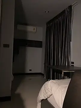 Snapshot of Sophiehii chatting on February 26, 2025, 11:21 am Sophiehii online show from February 26, 2025, 11:21 am