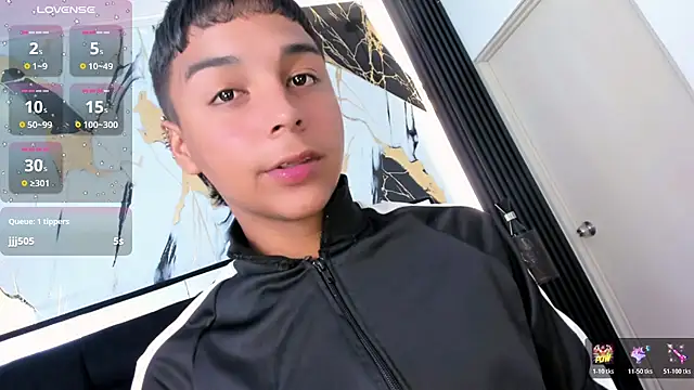 Seductivo jr online show from March 12, 2026, 6:06 am