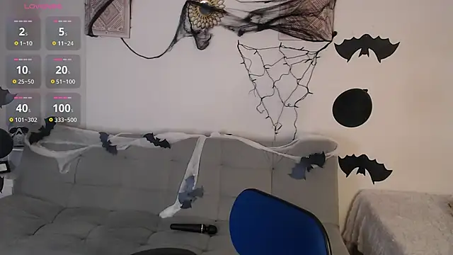 Abigail 29 online show from October 24, 2025, 12:15 pm