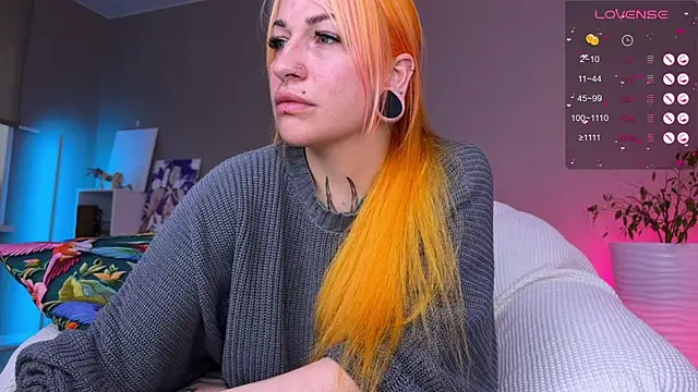 Tanya Acid online show from April 3, 2026, 4:19 am