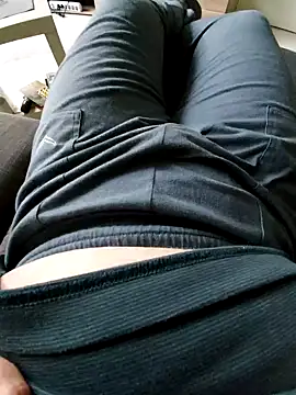 85Friedrich online show from September 28, 2025, 4:14 pm