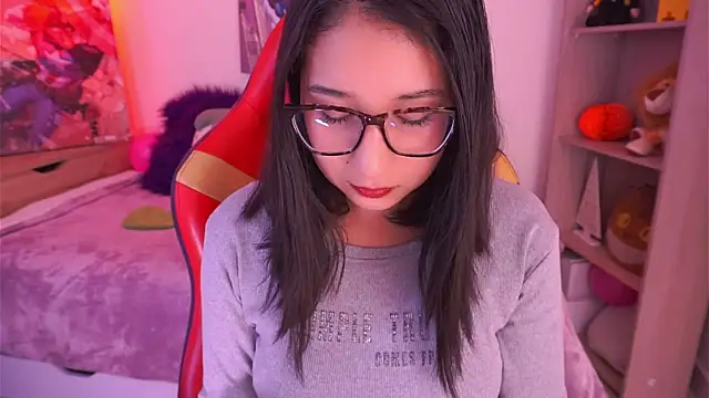 Sunny flower  online show from December 17, 2025, 1:10 am