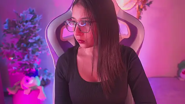 Sunny flower  online show from February 27, 2026, 2:01 am