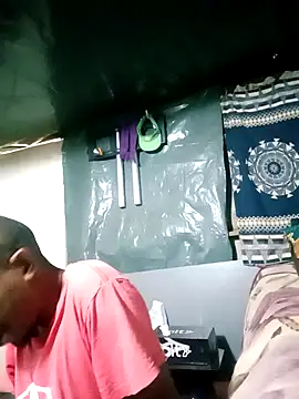 Snapshot of LONGDICK985M chatting on January 2, 2025, 2:35 pm LONGDICK985M online show from January 2, 2025, 2:35 pm