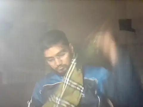 Snapshot of bigvorn6 chatting on December 18, 2025, 2:43 pm bigvorn6 online show from December 18, 2025, 2:43 pm