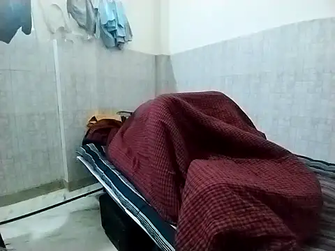 Snapshot of bigvorn6 chatting on December 20, 2025, 4:43 pm bigvorn6 online show from December 20, 2025, 4:43 pm