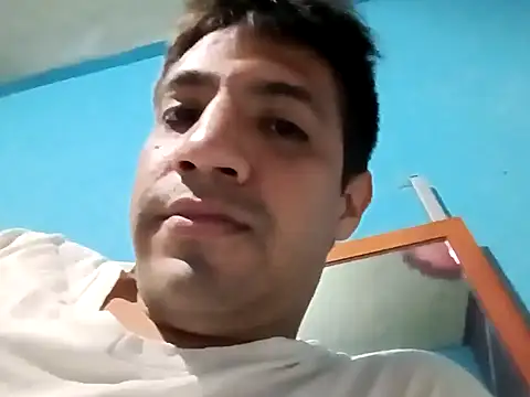 LiosArmando420 online show from October 6, 2025, 7:42 am