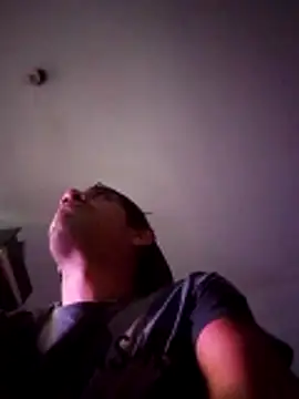 LiosArmando420 online show from April 29, 2026, 2:16 am