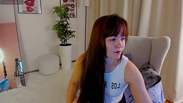 VanessaSmuth online show from December 3, 2025, 3:07 am