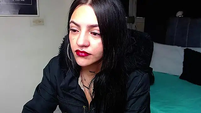 Snapshot of Violettasquirt chatting on February 24, 2026, 1:12 pm Violettasquirt online show from February 24, 2026, 1:12 pm