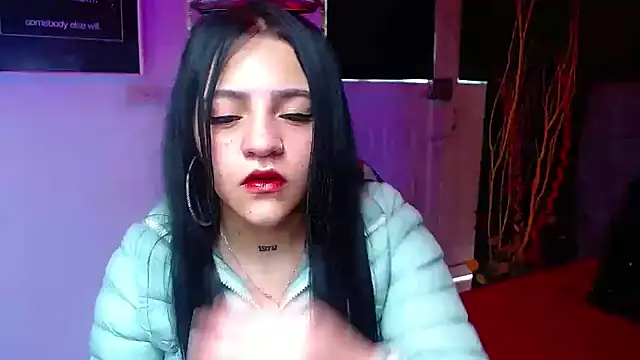 Violettasquirt online show from January 7, 2026, 1:49 pm