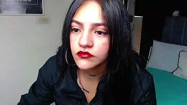 Snapshot of Violettasquirt chatting on February 25, 2026, 1:22 pm Violettasquirt online show from February 25, 2026, 1:22 pm