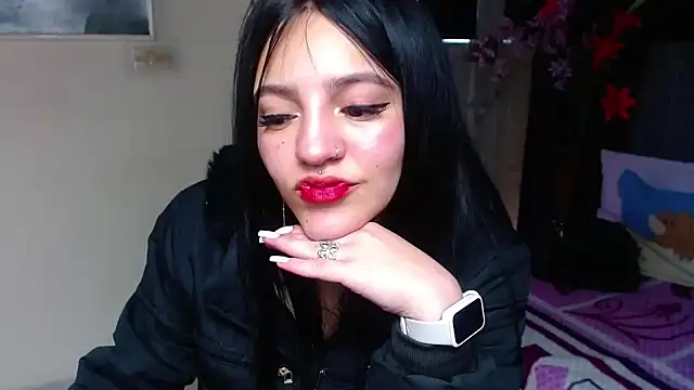 Snapshot of Violettasquirt chatting on January 16, 2026, 1:48 pm Violettasquirt online show from January 16, 2026, 1:48 pm