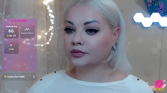 Snapshot of JewellKiss7 chatting on December 4, 2025, 6:56 am JewellKiss7 online show from December 4, 2025, 6:56 am