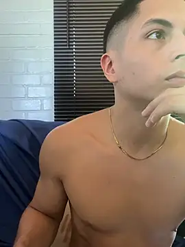 SAMUEL OBRIAN online show from January 28, 2025, 5:46 pm