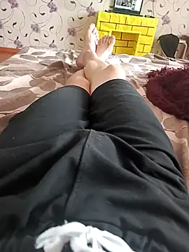 Snapshot of red_red00 chatting on March 17, 2025, 9:44 am red red00 online show from March 17, 2025, 9:44 am