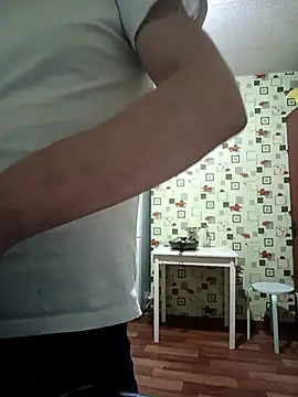 Snapshot of red_red00 chatting on March 15, 2025, 6:32 pm red red00 online show from March 15, 2025, 6:32 pm