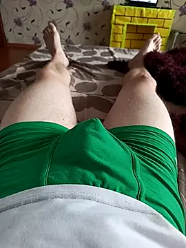 Snapshot of red_red00 chatting on March 18, 2025, 10:17 am red red00 online show from March 18, 2025, 10:17 am