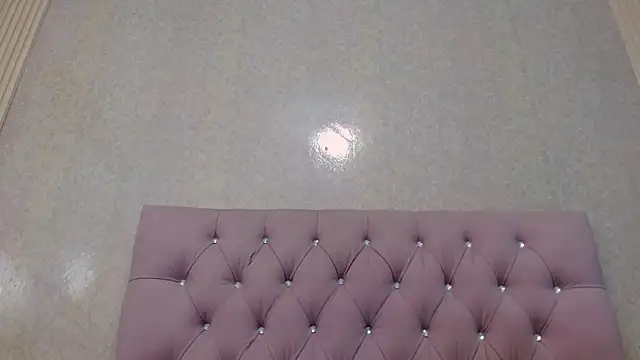 Luciana Hardman online show from March 19, 2025, 10:31 pm