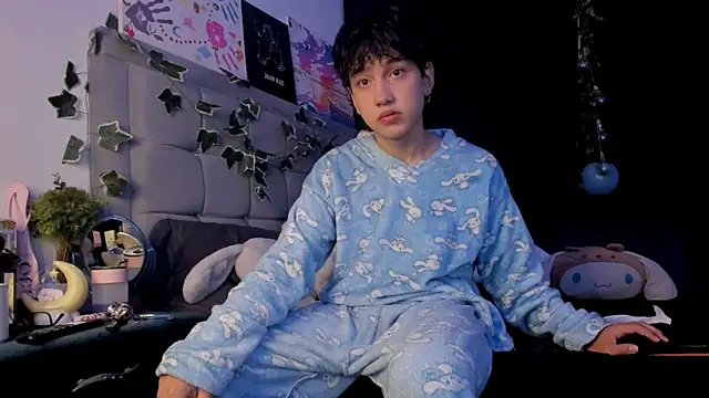 blue baby20 online show from January 27, 2025, 7:56 am