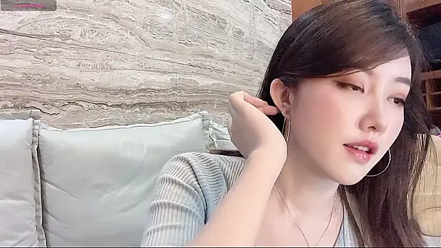 Snapshot of ruoling_19 chatting on June 24, 2026, 12:26 pm ruoling 19 online show from June 24, 2026, 12:26 pm