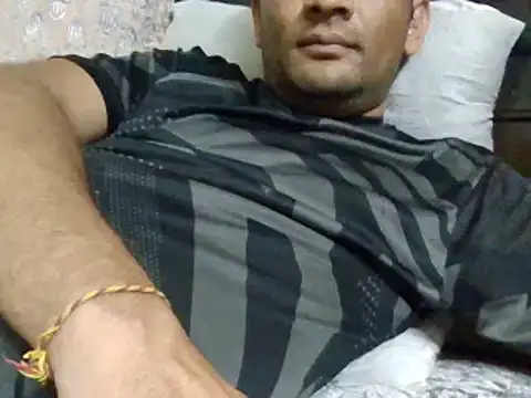 Snapshot of NiceBoy9099 chatting on February 6, 2025, 5:09 pm NiceBoy9099 online show from February 6, 2025, 5:09 pm