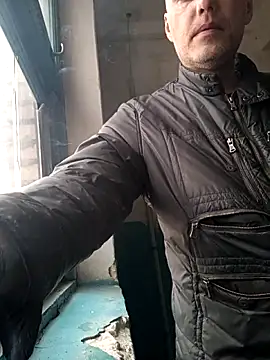 Snapshot of Pineapple04 chatting on March 1, 2026, 6:46 am Pineapple04 online show from March 1, 2026, 6:46 am