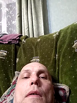 Snapshot of Pineapple04 chatting on February 27, 2026, 5:57 pm Pineapple04 online show from February 27, 2026, 5:57 pm