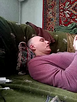 Snapshot of Pineapple04 chatting on February 1, 2026, 7:39 am Pineapple04 online show from February 1, 2026, 7:39 am