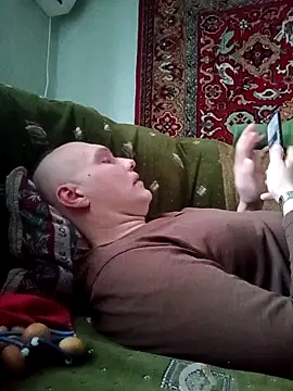 Snapshot of Pineapple04 chatting on February 15, 2026, 5:08 am Pineapple04 online show from February 15, 2026, 5:08 am