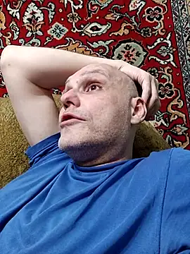 Pineapple04 online show from April 10, 2026, 6:48 pm