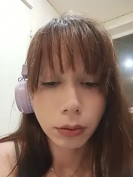 SashaGrinch online show from April 4, 2026, 10:05 pm