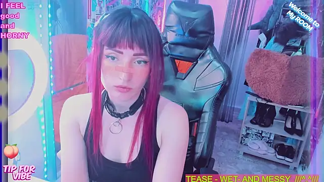 Toxic Ellies online show from March 14, 2025, 2:08 pm