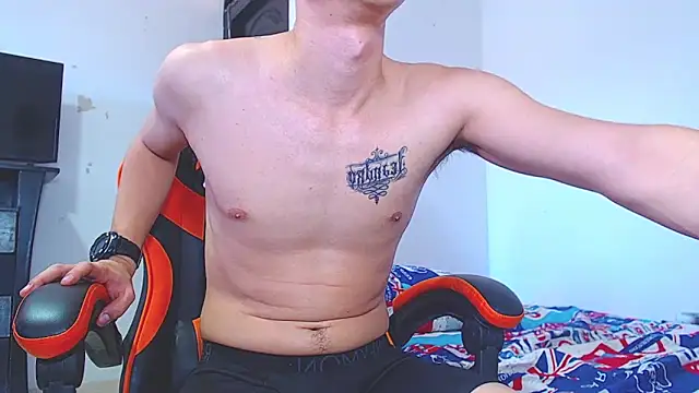 ADAM HOT online show from January 18, 2026, 2:31 pm