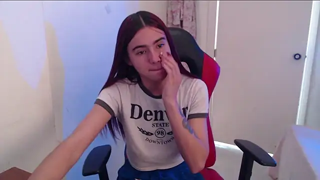 Snapshot of Maximesex chatting on March 26, 2026, 1:42 pm Maximesex online show from March 26, 2026, 1:42 pm