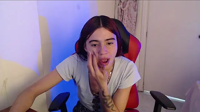 Snapshot of Maximesex chatting on March 28, 2026, 1:45 pm Maximesex online show from March 28, 2026, 1:45 pm