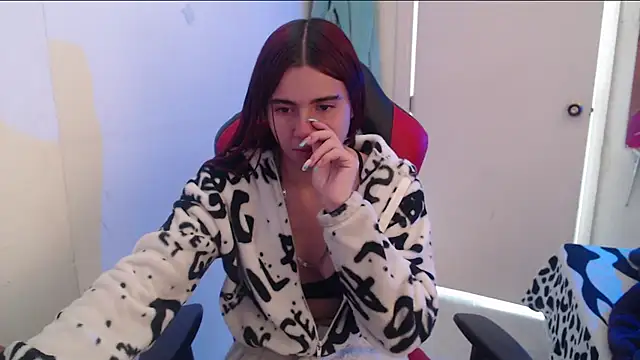 Snapshot of Maximesex chatting on March 13, 2026, 1:38 pm Maximesex online show from March 13, 2026, 1:38 pm