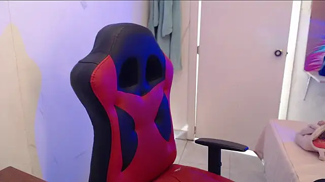 Maximesex online show from February 28, 2026, 1:33 pm