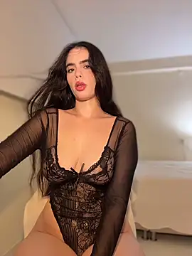 Mavi Coless online show from April 18, 2026, 1:30 am