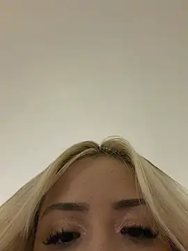 Sofy Softtt online show from June 10, 2026, 2:24 am