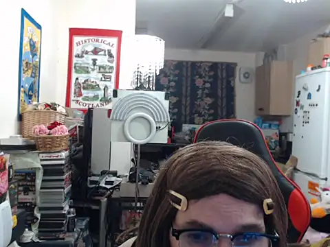 RainBowGirlTs115 online show from September 17, 2025, 11:29 pm