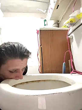 Snapshot of UniqueKorn86 chatting on February 12, 2026, 2:00 am UniqueKorn86 online show from February 12, 2026, 2:00 am