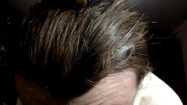 Snapshot of KlavdiaPetrivna chatting on December 21, 2024, 11:45 pm KlavdiaPetrivna online show from December 21, 2024, 11:45 pm