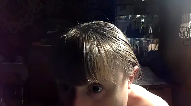 Snapshot of KlavdiaPetrivna chatting on January 1, 2025, 12:53 am KlavdiaPetrivna online show from January 1, 2025, 12:53 am