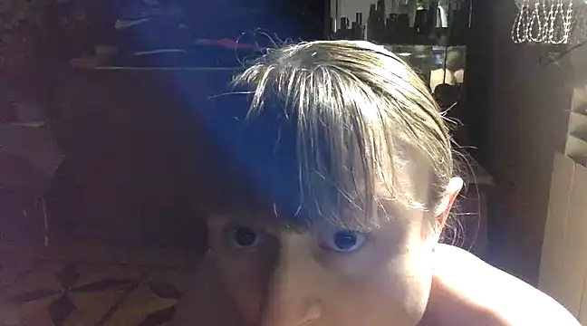 Snapshot of KlavdiaPetrivna chatting on January 19, 2025, 1:32 am KlavdiaPetrivna online show from January 19, 2025, 1:32 am