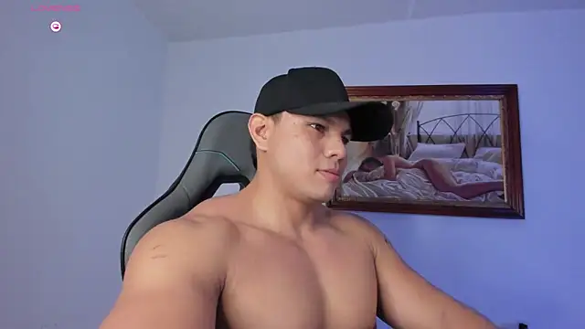 RoyConstance online show from March 29, 2026, 3:52 am