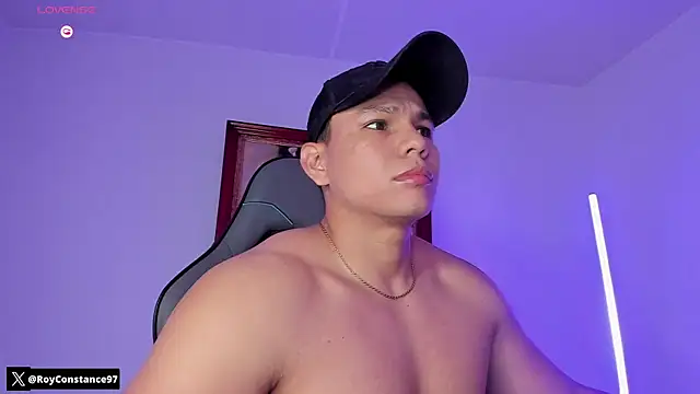 RoyConstance online show from November 16, 2025, 8:24 pm