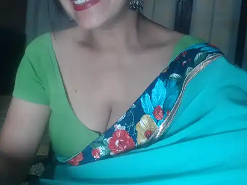 Snapshot of LustyShreya chatting on October 8, 2025, 5:09 am LustyShreya online show from October 8, 2025, 5:09 am